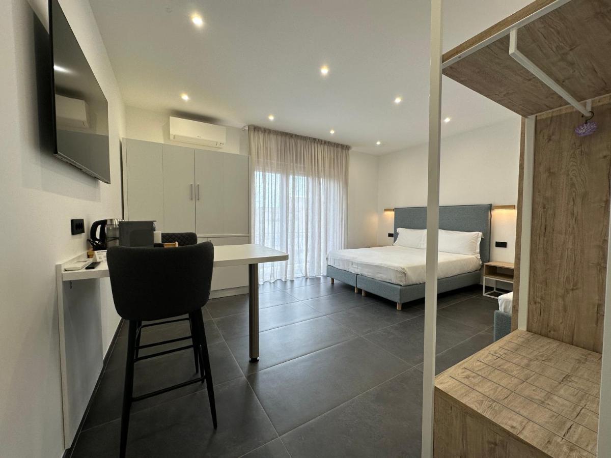 Ng Guest House Il Gallura 올비아 외부 사진