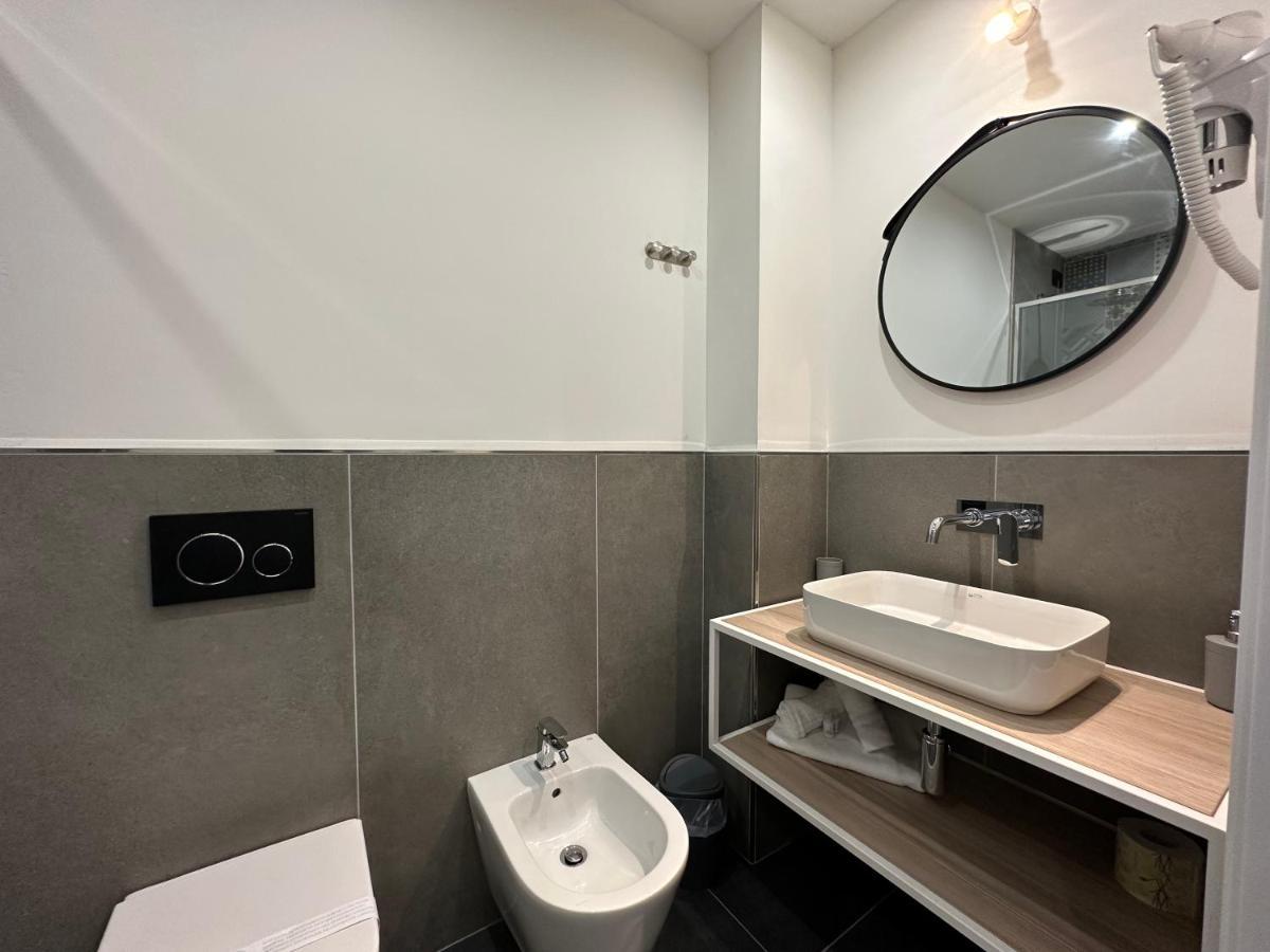 Ng Guest House Il Gallura 올비아 외부 사진