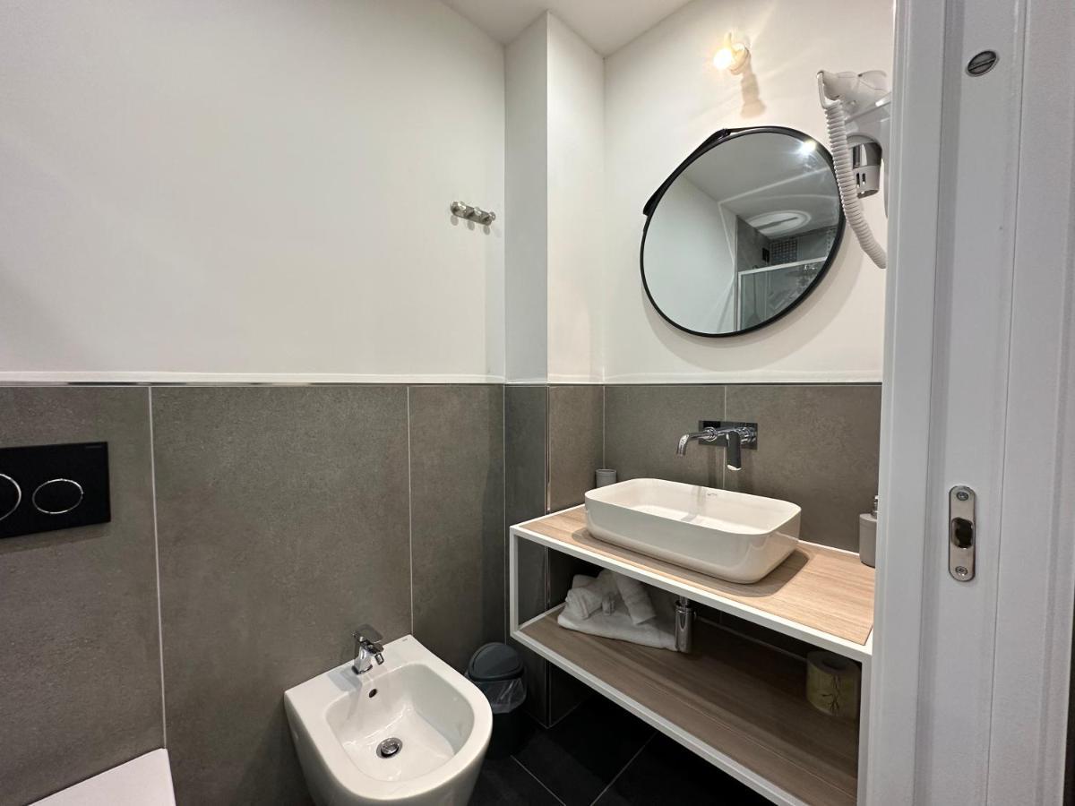 Ng Guest House Il Gallura 올비아 외부 사진
