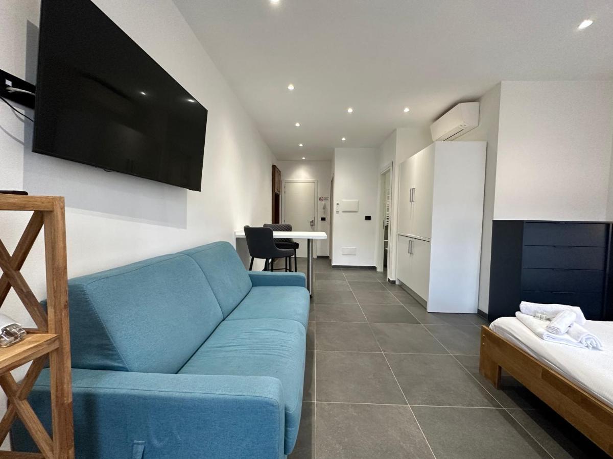 Ng Guest House Il Gallura 올비아 외부 사진