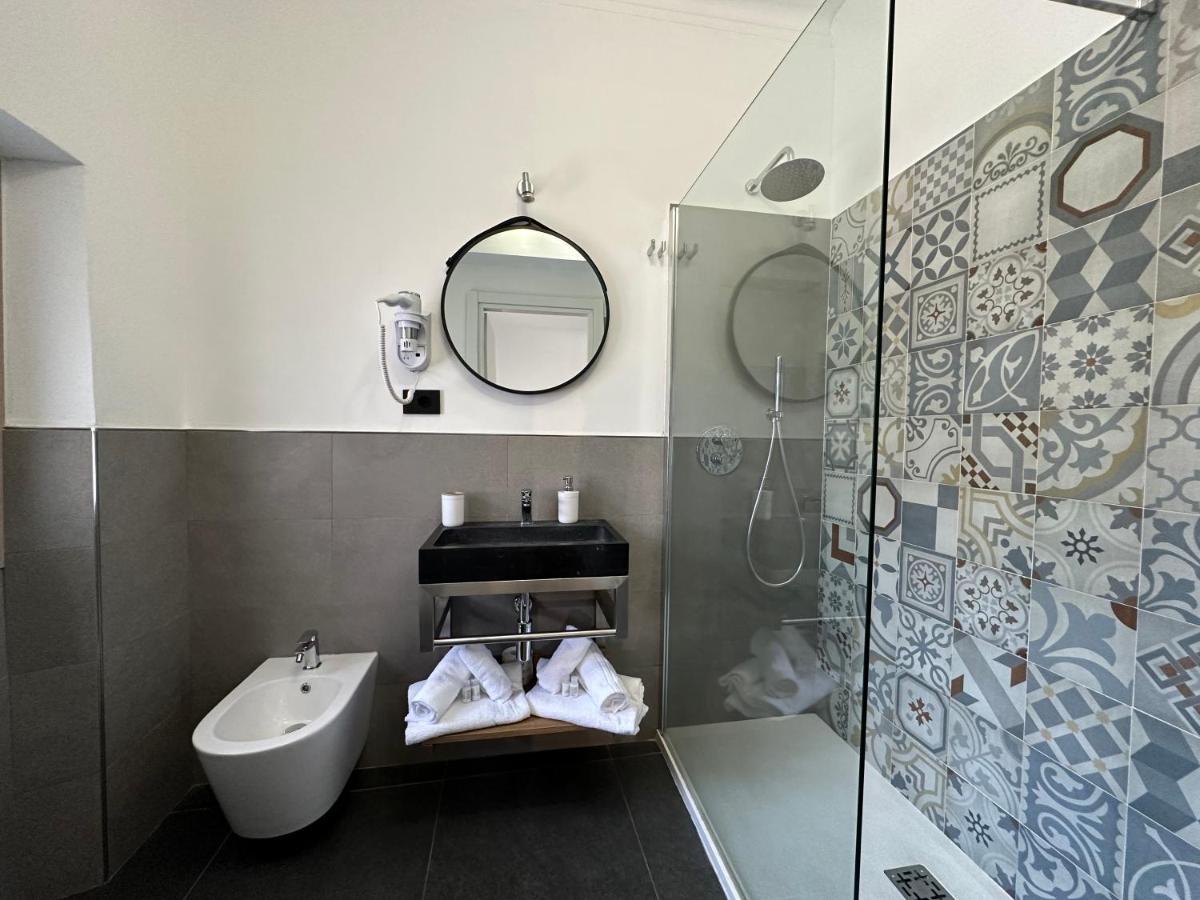 Ng Guest House Il Gallura 올비아 외부 사진