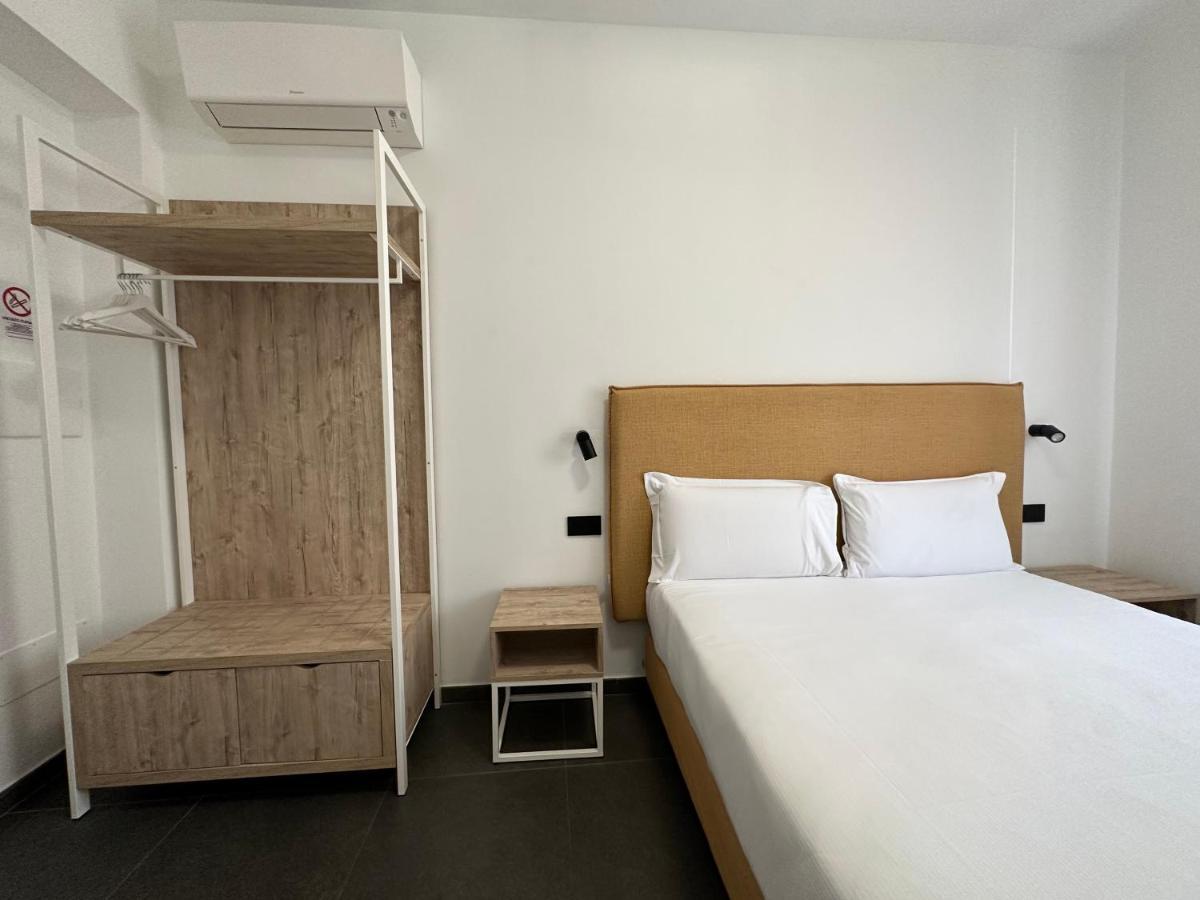 Ng Guest House Il Gallura 올비아 외부 사진
